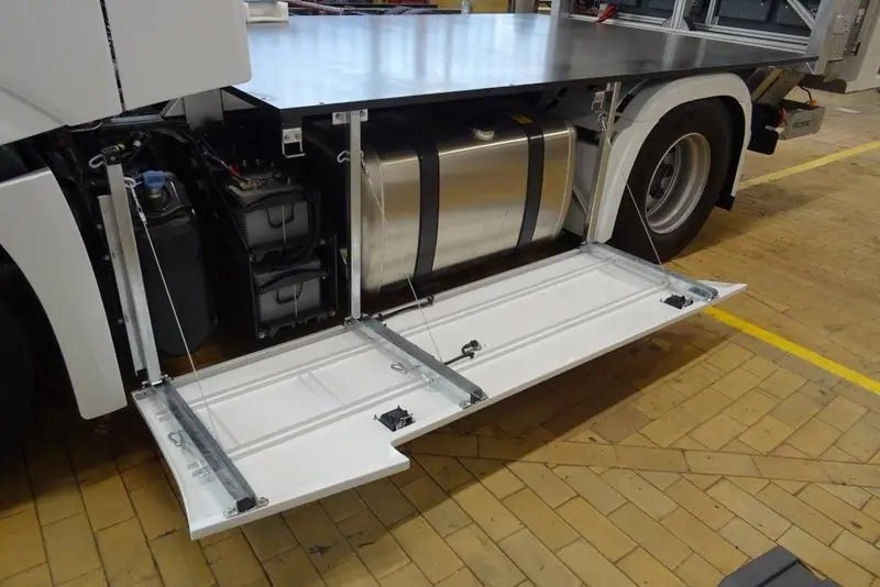 Absicherungsfahrzeug mit Verkehrsleittafel – Aufnahme 10